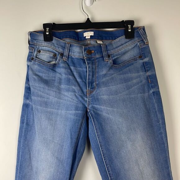 J.CREW Factory Light Wash Stretch Straight Jeans Size 28 - Picture 3 of 9